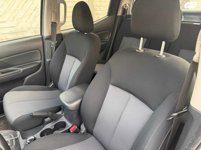 מיצובישי טרייטון / L200