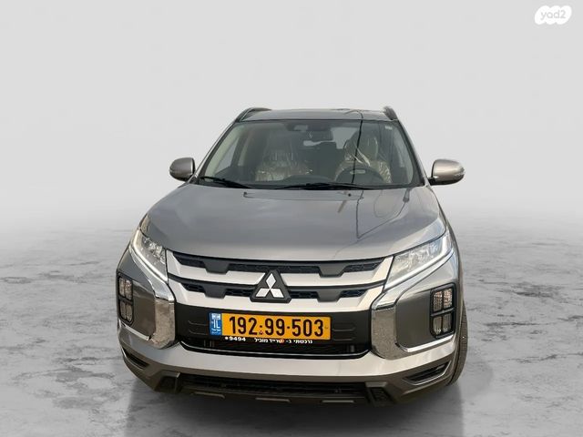 מודעת רכב מיצובישי ASX