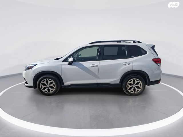 סובארו פורסטר