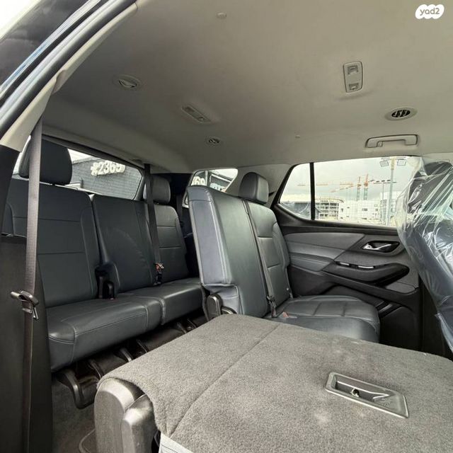 שברולט טראוורס