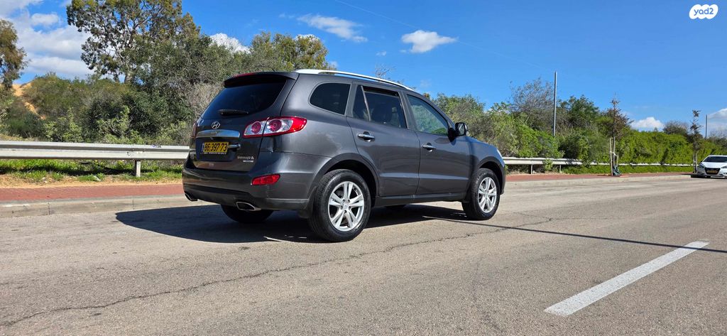 יונדאי סנטה פה