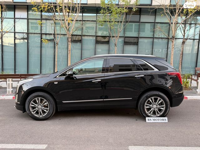 קאדילק XT5