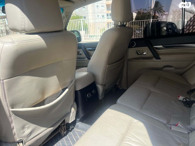 מיצובישי פג'רו