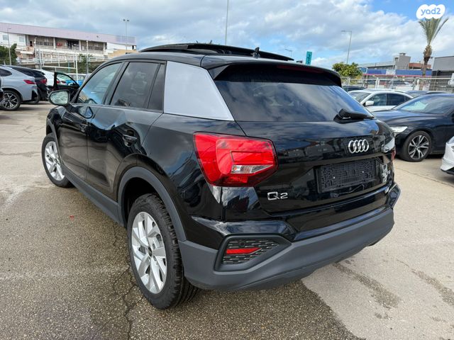 אאודי Q2