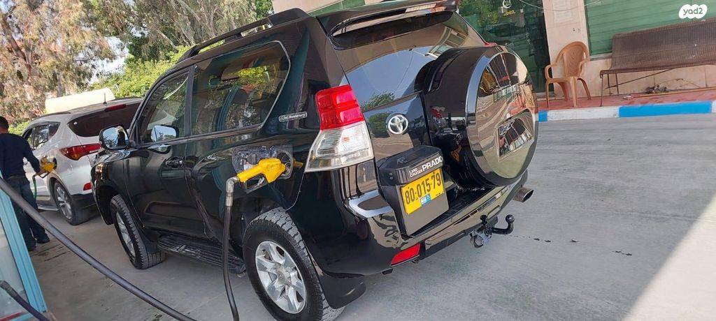 מודעת רכב טויוטה לנד קרוזר