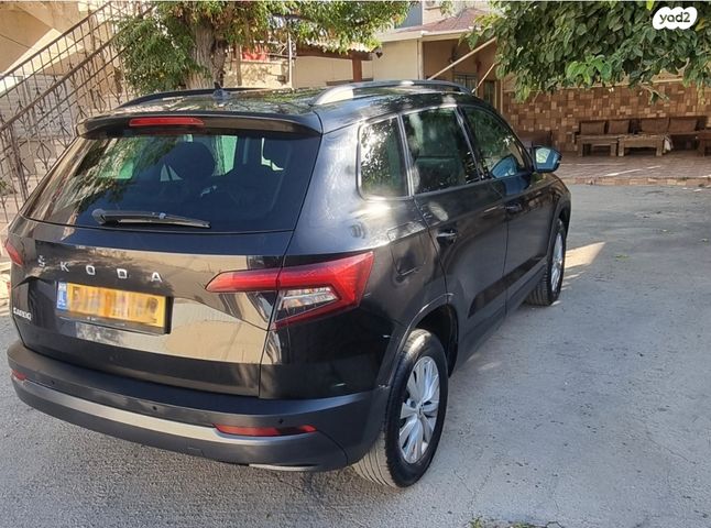 מודעת רכב סקודה קארוק