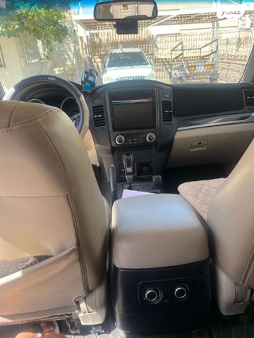 מיצובישי פג'רו