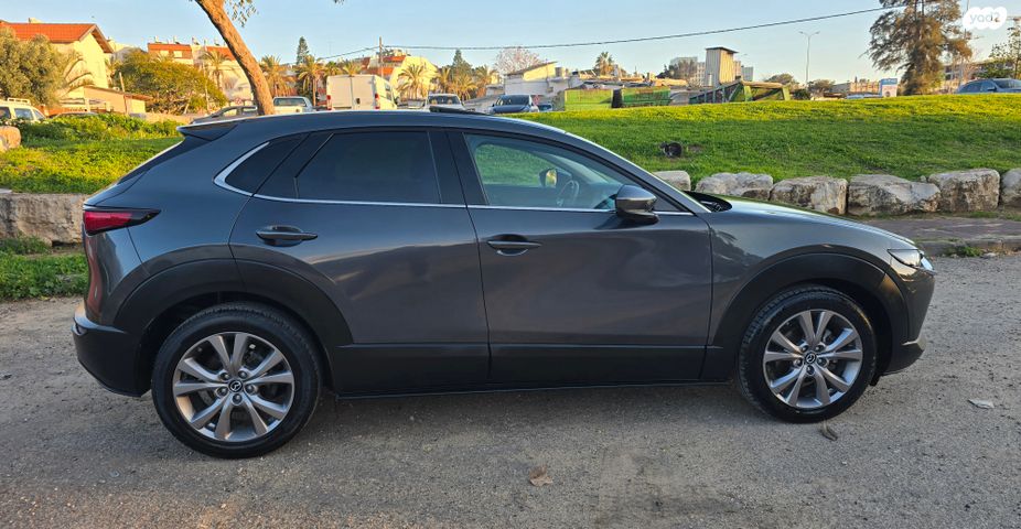 מאזדה CX-30