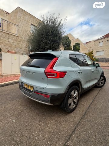 וולוו XC40