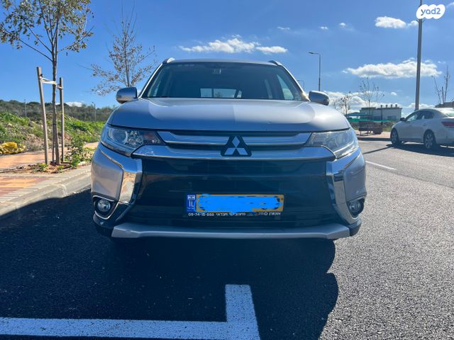 מיצובישי אאוטלנדר