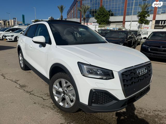 מודעת רכב אאודי Q2