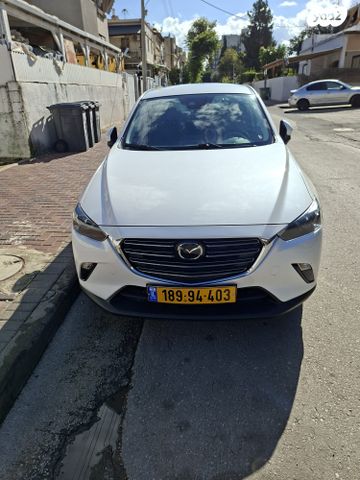 מודעת רכב מאזדה CX-3