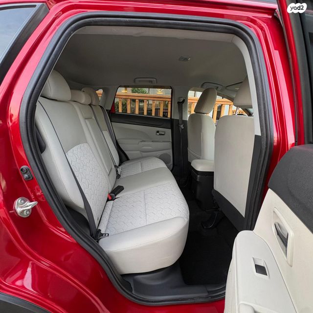 מיצובישי ASX