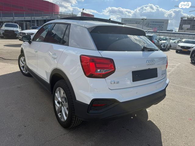 מודעת רכב אאודי Q2 2