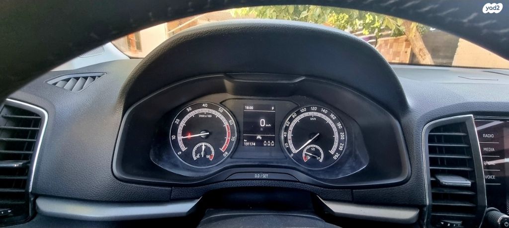 סקודה קארוק