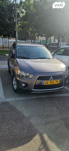 מיצובישי אאוטלנדר