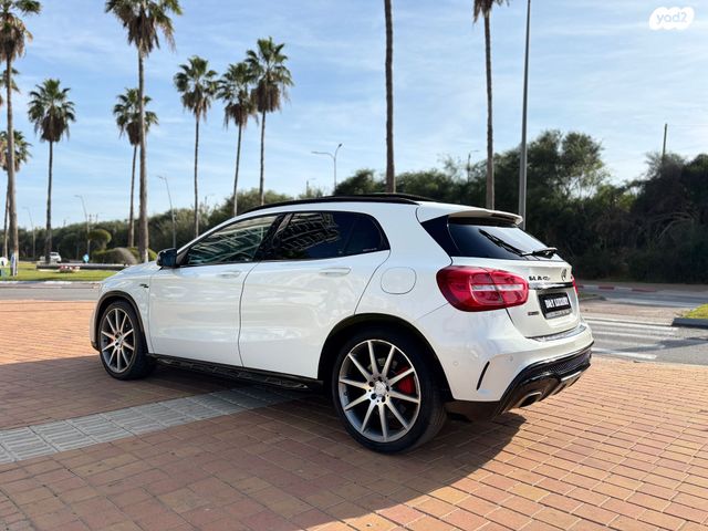 מרצדס-בנץ GLA