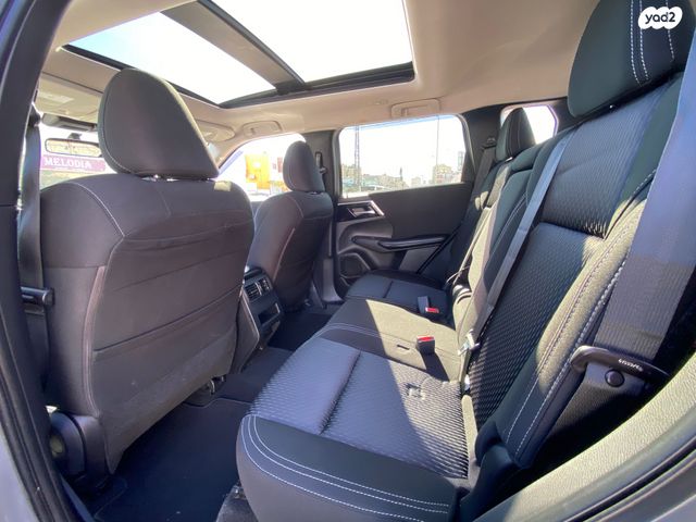 מיצובישי אאוטלנדר