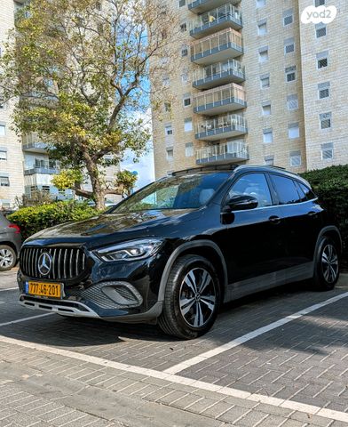 מרצדס-בנץ GLA