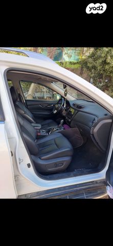 ניסאן אקס טרייל