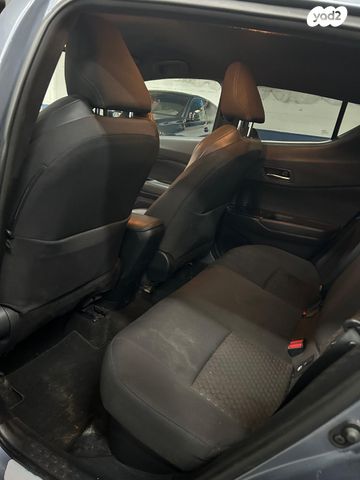 שברולט טראוורס