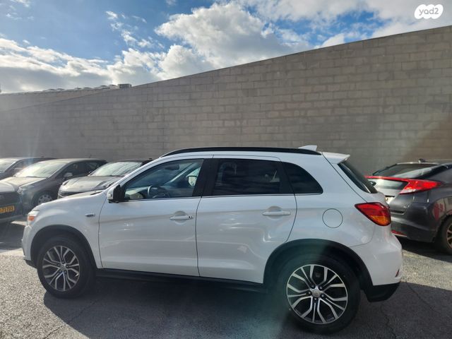 מיצובישי ASX