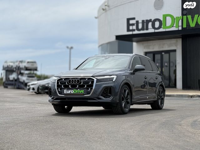 מודעת רכב אאודי Q7