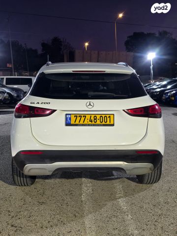 מרצדס-בנץ GLA