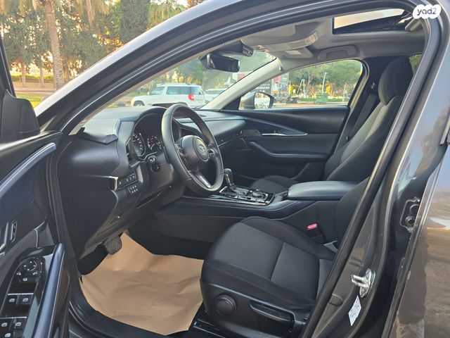 מאזדה CX-30