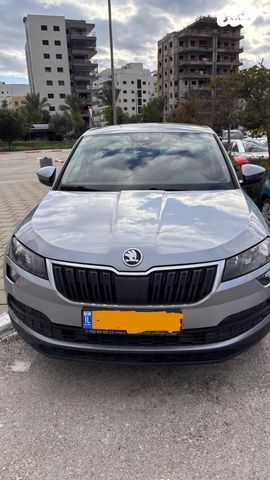 מודעת רכב סקודה קארוק