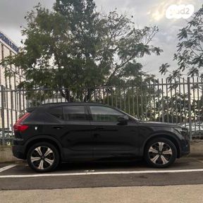 מודעת רכב וולוו XC40