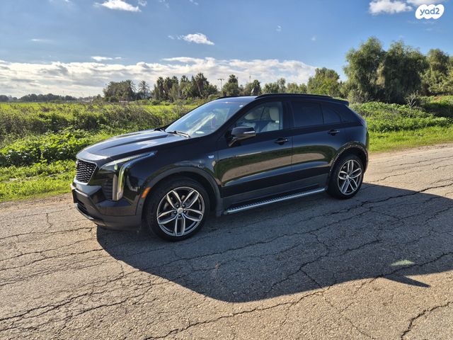 מודעת רכב קאדילק XT4