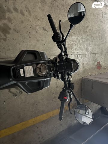 מודעת רכב הוסקוורנה SVARTPILEN 401