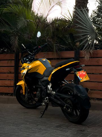 מודעת רכב בנלי TRK251