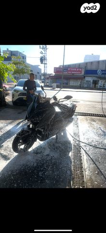 ימאהה X-MAX 300