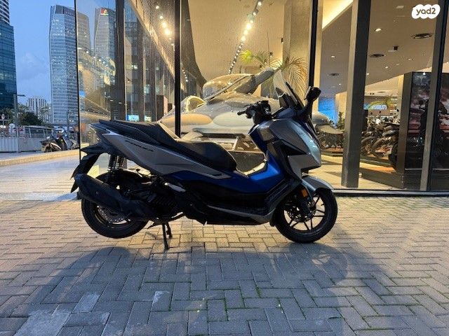 הונדה פורזה 125