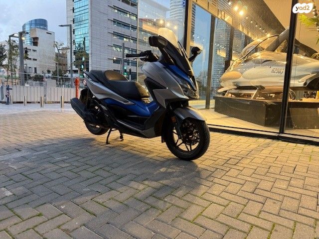 הונדה פורזה 125