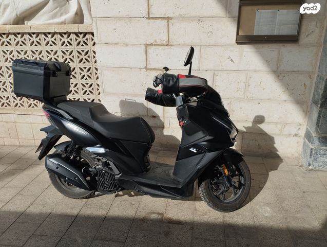 מודעת רכב סאן יאנג Jet 14 EVO