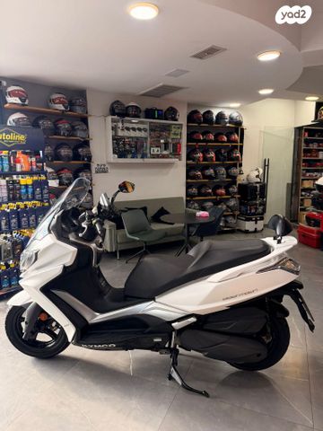 קימקו דאון-טאון 350