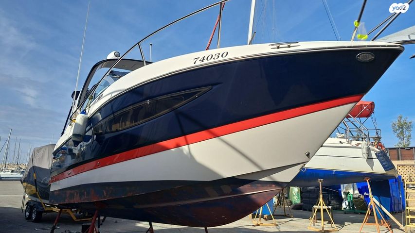 מודעת רכב Four Winns