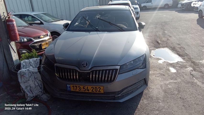 מודעת רכב סקודה סופרב