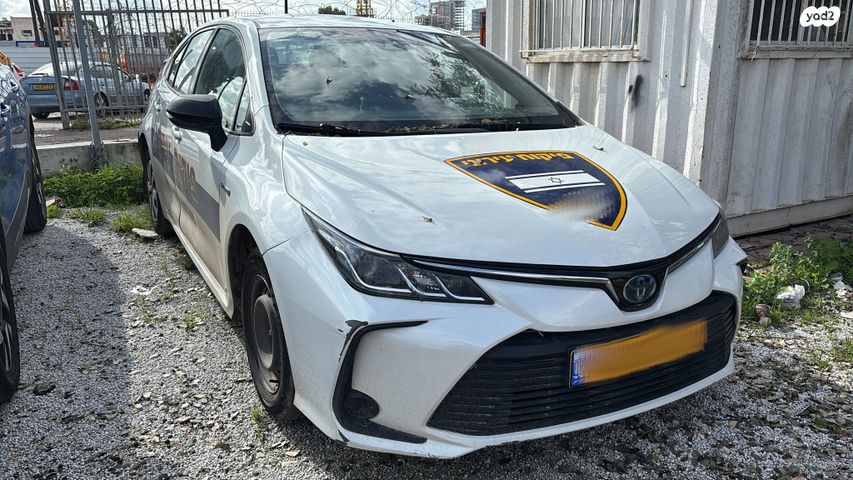 מודעת רכב טויוטה קורולה