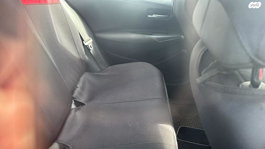 מודעת רכב טויוטה קורולה 1