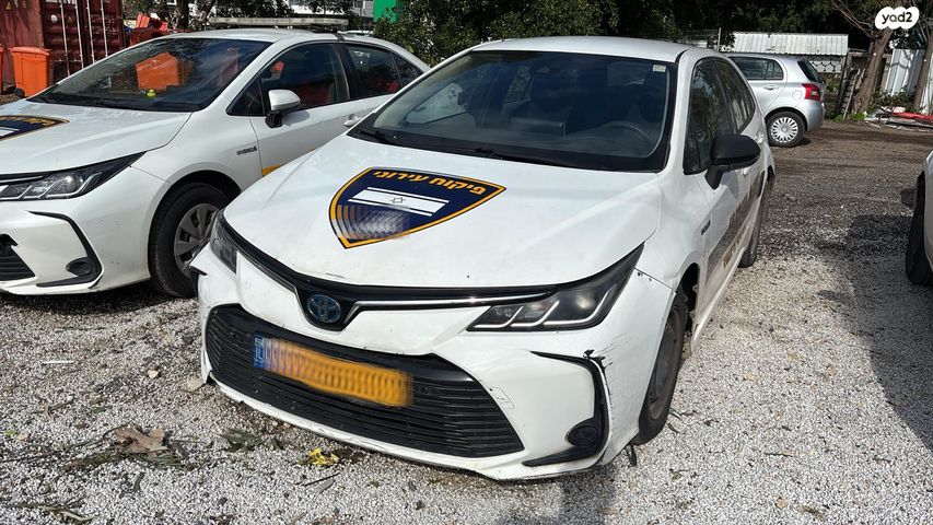 מודעת רכב טויוטה קורולה 1