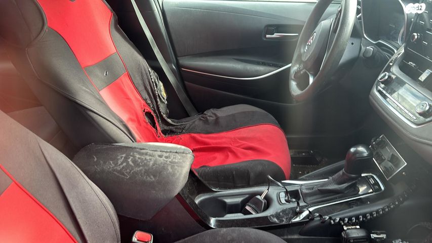 מודעת רכב טויוטה קורולה 2