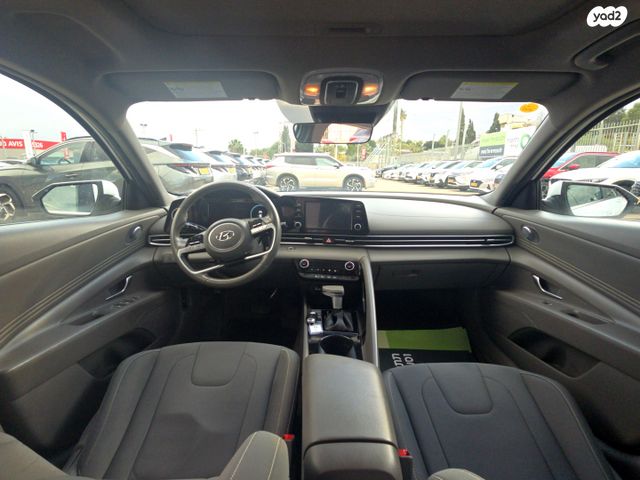 יונדאי אלנטרה