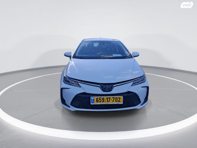 טויוטה קורולה