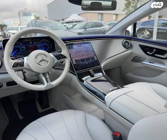 מרצדס-בנץ EQE