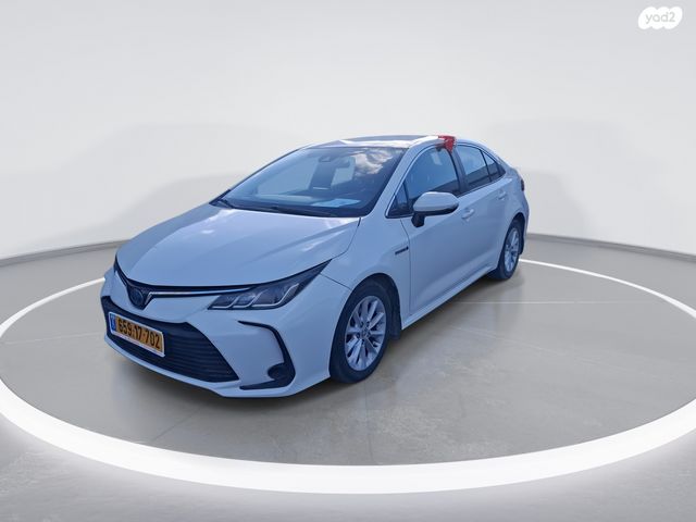 טויוטה קורולה