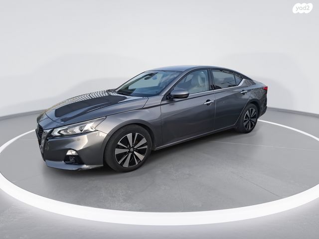 ניסאן אלטימה